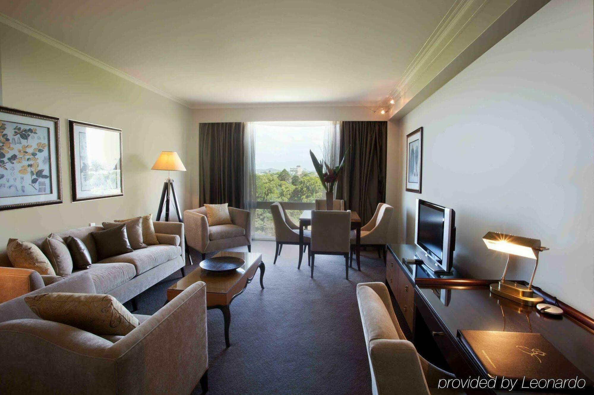 Royal On The Park Hotel Brisbane Buitenkant foto